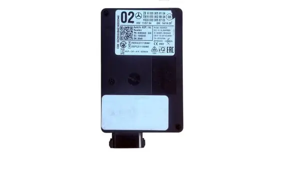 Mercedes-Benz E W212 Distronic sensor radar A0009058104