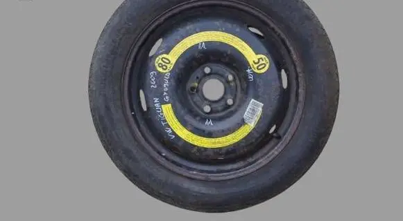 Volkswagen Tiguan R18 spare wheel 5N0601027A