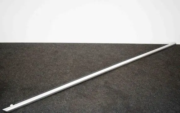 Volvo XC90 Door glass trim 31845555