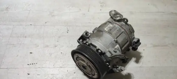 Jeep Cherokee Air conditioning (A/C) compressor (pump) P68103199AC 01R000787 7SBH17C