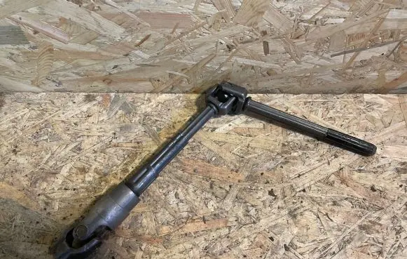 Audi A6 Allroad C6 Steering column universal joint 061142