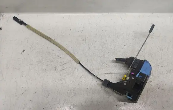 Volvo S60 Front door lock