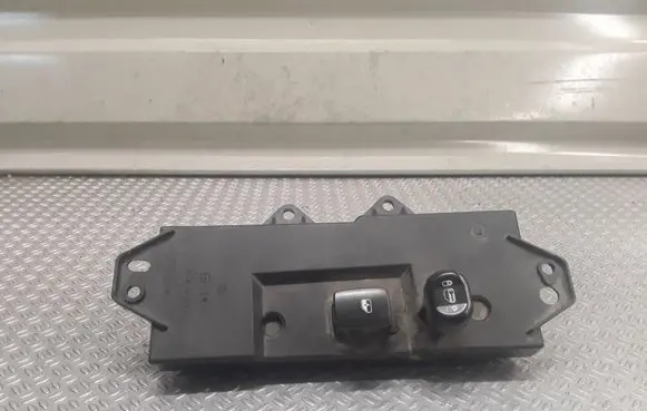 Chrysler Pacifica Electric window control switch 04685982AD