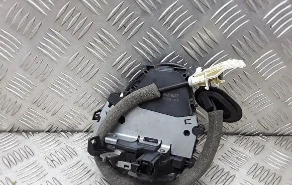 Renault Captur II Rear door lock 825038786r