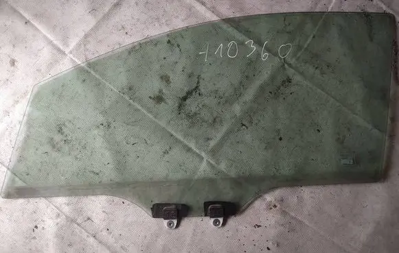 Honda FR-V Front door window glass four-door as2