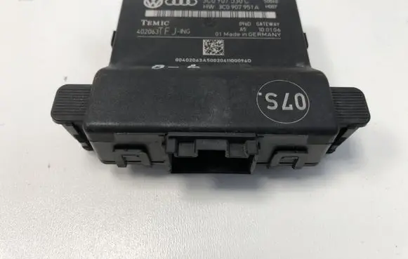 Volkswagen Touran I Other control units/modules 3C0907530C