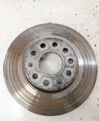 Volkswagen Golf Plus Front brake disc