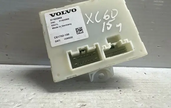 Volvo XC60 Tailgate/trunk control unit/module 31425968