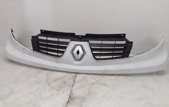 Renault Trafic II (X83) Front grill