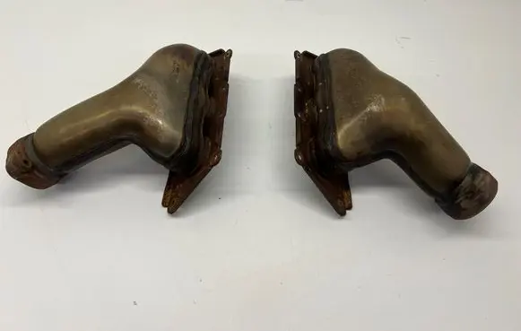 Mercedes-Benz GLK (X204) Exhaust manifold A2761400509 026614295F A2761400409