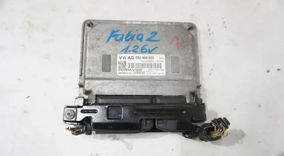 Volkswagen Polo IV 9N3 Engine control unit/module ECU 03D906023