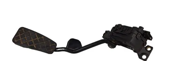 Volkswagen PASSAT B5 Accelerator throttle pedal 8D2721523E