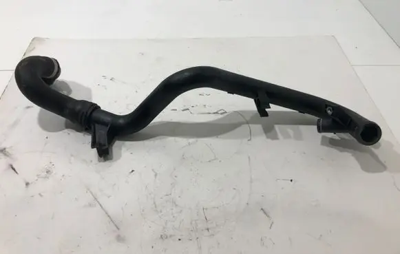 Audi A6 S6 C7 4G Engine coolant pipe/hose 03L121071B
