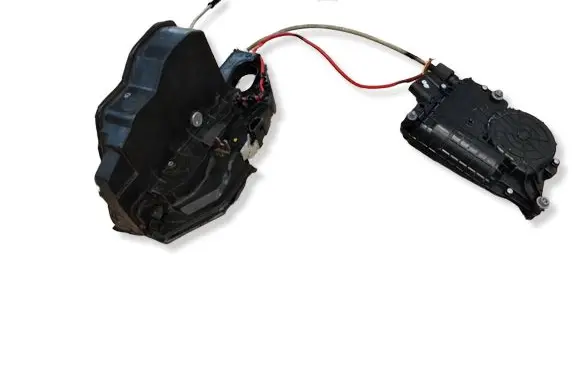 BMW 6 F12 F13 Front door lock 4154310600