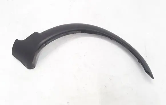 Volvo XC70 Front arch trim 8620130