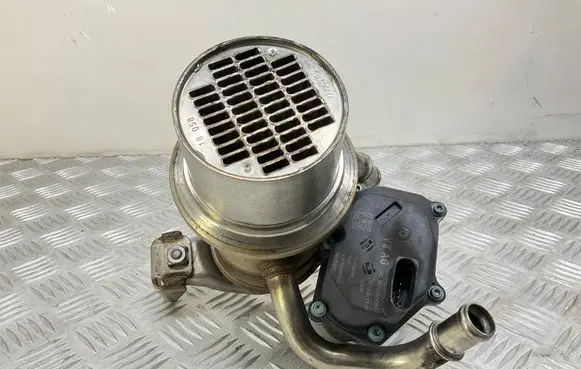 EGR valve cooler