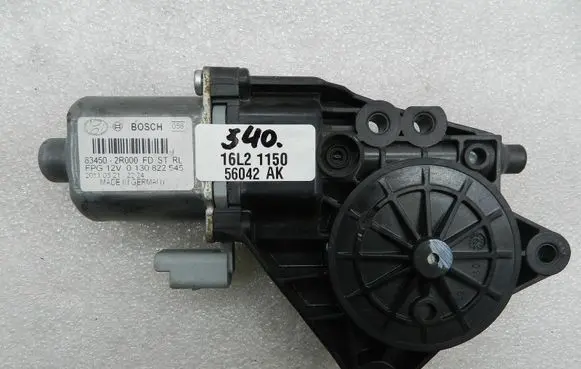 Hyundai i30 Rear door window regulator motor 834502R000