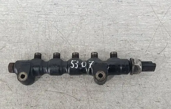 Citroen C4 I Fuel main line pipe 9654592680