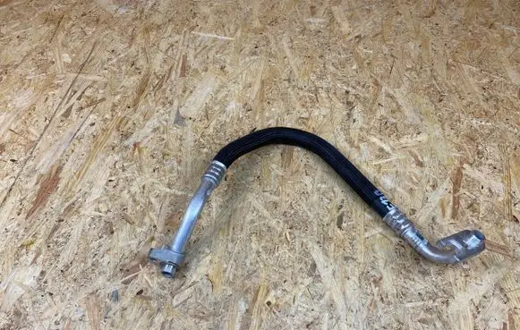 Maserati Ghibli Air conditioning (A/C) pipe/hose 670154978