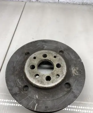 Volkswagen Sharan Crankshaft pulley 038105243