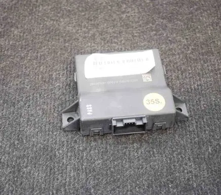 Audi Q3 8U Gateway control module