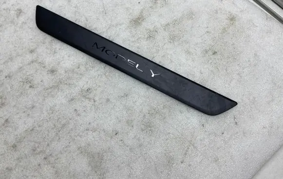 Tesla Model Y Front sill trim cover 149430100B