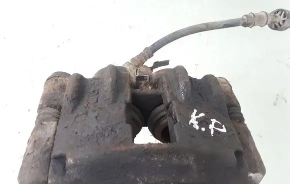 Front brake caliper
