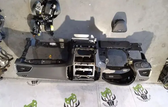Ford S-MAX Dashboard 