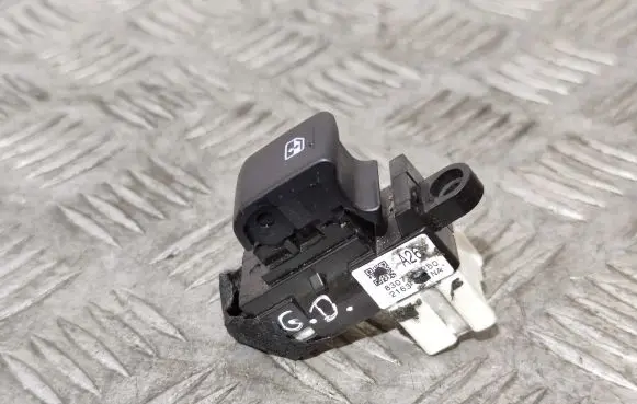 Subaru Outback Electric window control switch 83071AJ260