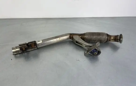 Audi A6 S6 C8 4K EGR valve line/pipe/hose 4K0253343B