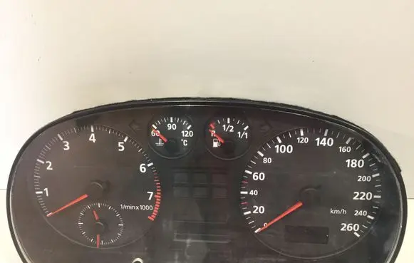 Audi A3 S3 8L Speedometer (instrument cluster) 8L0919860A 110008778002 88311245