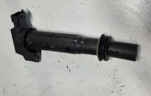 Peugeot 308 High voltage ignition coil 0901232816 R3516S00200