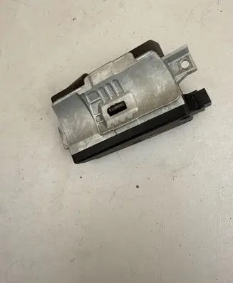 Audi A5 Sportback 8TA Steering wheel lock 8K0905852E 0046 9910115020
