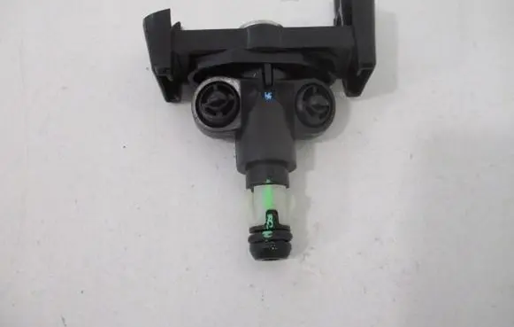 Peugeot 307 Windshield washer spray nozzle 6438H2