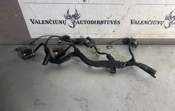 Mercedes-Benz E W212 Fuel injector wires A6511590125