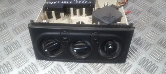 Renault Laguna I Climate control unit 9041703027 763050008