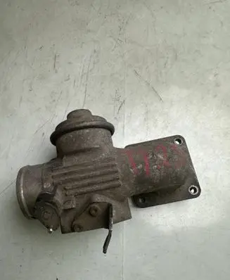 Volkswagen Multivan T4 EGR valve 567