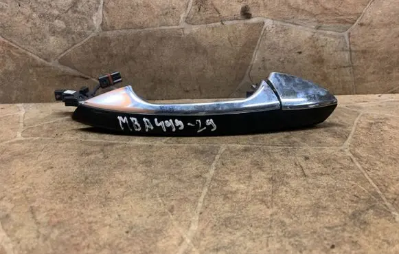 Mercedes-Benz S W221 Front door exterior handle