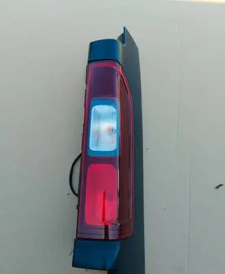 Renault Trafic III (X82) Rear/tail lights 93450970