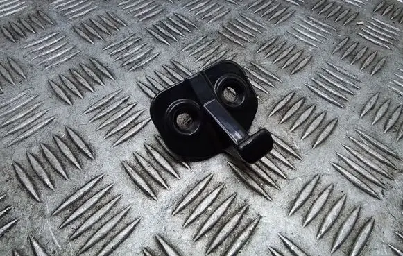 Peugeot Traveller Sliding door lock loop/hook striker 9808095580