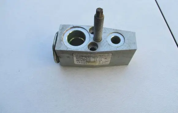 Ford Transit Air conditioning (A/C) expansion valve DV6N19849BA