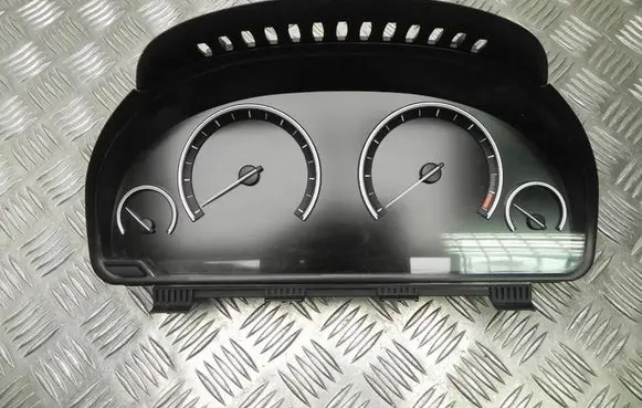 BMW 7 F01 F02 F03 F04 Speedometer (instrument cluster) 9249574