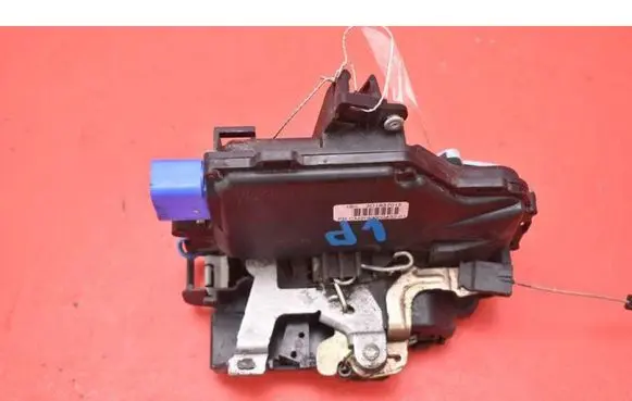 Seat Toledo III (5P) Front door lock 3D1837015