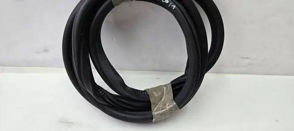 BMW 3 G20 G21 Front door rubber seal 