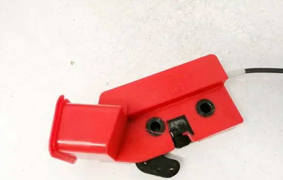 Ford Focus Seat back rest lock catch 98ABA61383AD