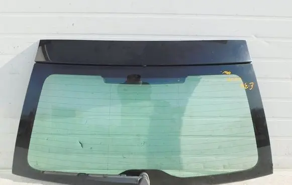 BMW 5 E39 Opening tailgate glass 190138