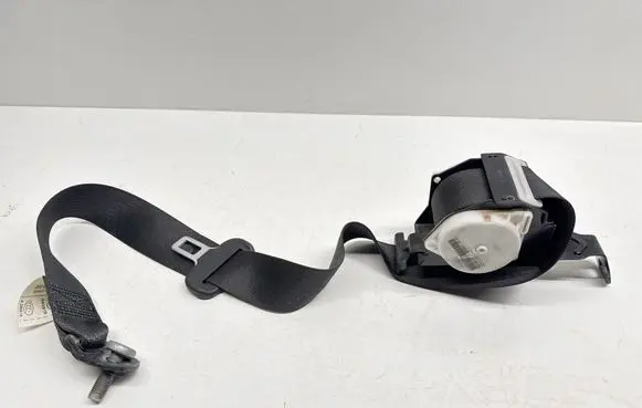 Opel Insignia A Rear seatbelt 13288436 3648401 306134010AB