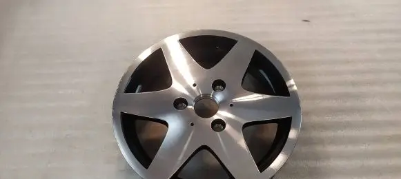Smart ForTwo III C453 R15 alloy rim 0008628V001