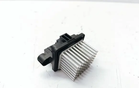 Chrysler Pacifica Heater blower motor/fan resistor DU228001