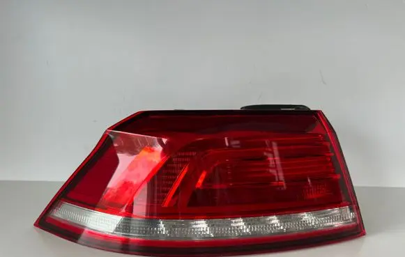 Volkswagen PASSAT B8 Rear/tail lights 3G5945035F